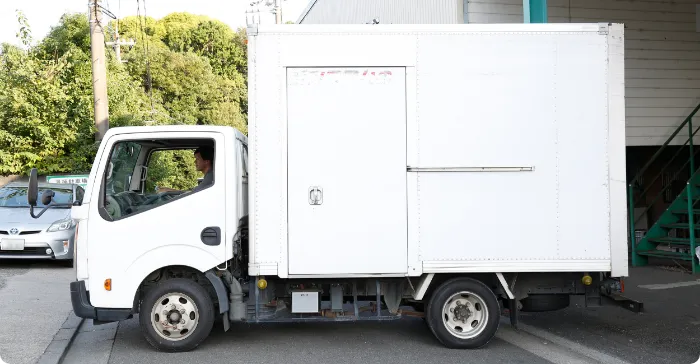 2tトラックの写真